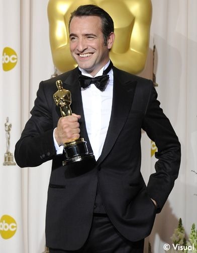 Jean Dujardin devient, en 2012, le premier français à remporter l'Oscar du meilleur acteur. Pour quel film ?