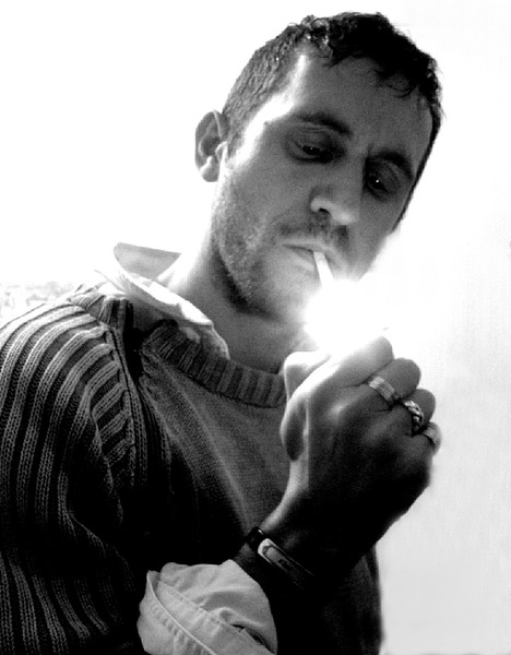 Quelqu'un qui fume beaucoup est comparé à un......