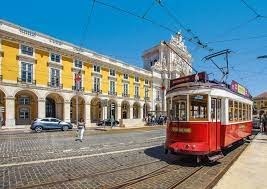 Combien y a-t-il d'habitants au Portugal ?
