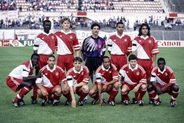 Contre quelle équipe allemande, l'AS Monaco a-t-elle perdu la finale de la Coupe d'Europe des vainqueurs de coupes 1992 ?