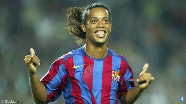 Combien de buts Ronaldinho a-t-il marqué pour ce club ?