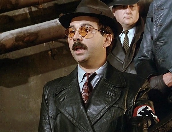 Quel est le nom de Gérard Jugnot dans ce film ?