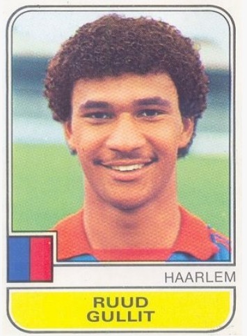 En 4 saisons au HFC Haarlem il a remporté un championnat des Pays-Bas.