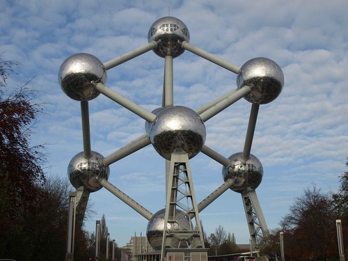 Comment s'appelle ce monument belge ?
