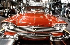 Quel est le petit nom de cette Plymouth Fury 1958 'hantée' ?