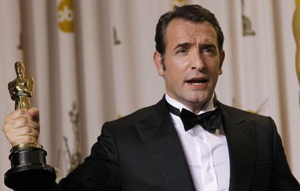 Premier français à remporter l'Oscar du Meilleur Acteur, il s'agit de ?