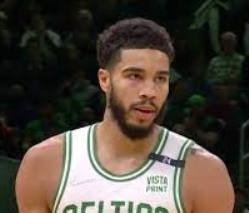 A 23 ans, il devrait permettre aux Boston Celtics de remporter de nombreux titres :