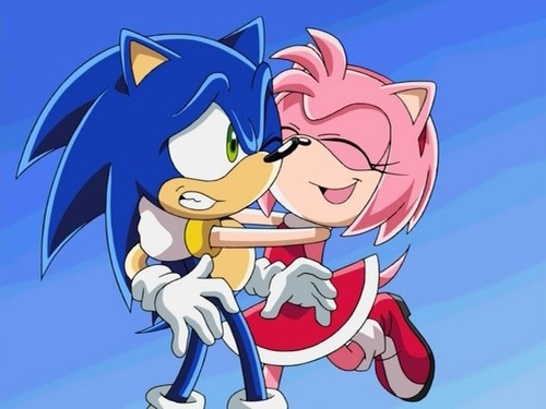 Ki Sonic szerelme Sega szerint?