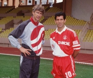 Il rejoint l'AS Monaco en 1993. Lequel ne fait alors pas partie de ses coéquipiers ?