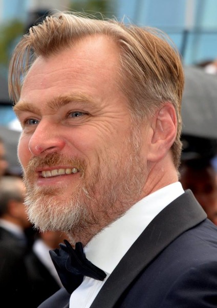 Quel âge a Christopher Nolan ?