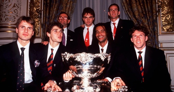 Qu'est-ce que l'équipe de France de Tennis a remporté en 1991 ?