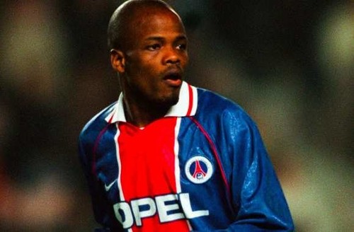 Qui est cet ancien joueur panaméen du PSG (95-97) ?
