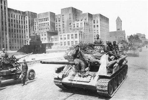 3 juillet 1944 : libération de Minsk par les troupes...