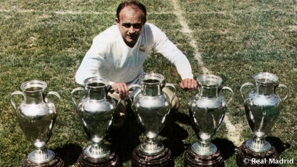 En 1953, quand il rejoint le Real, Alfrédo Di Stéfano était un joueur du Championnat :