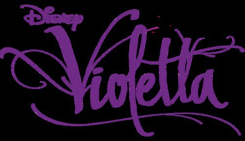 Violetta hány éves volt amikor felveték az 1.évadot?