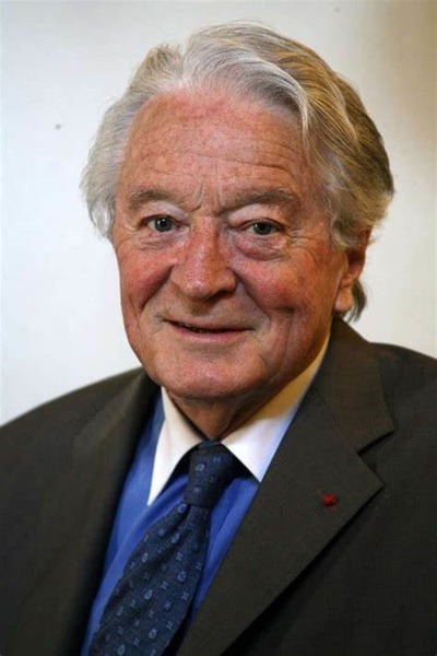 Il  né le 23 août 1922 à Limoges (Haute-Vienne), est un avocat et homme politique français.