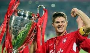 Bon lui son nom de famille est Gerrard mais quel est le prénom du coach de Villa et ancienne légende des Reds de Liverpool ?