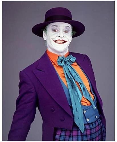 En 1989, il incarne le Joker dans le film Batman de :