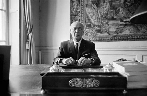 Le 26 juin, il est élu Président de l’Assemblée Nationale. C'est ?