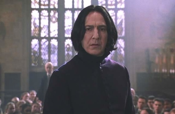 Quel acteur joue Severus Rogue ?