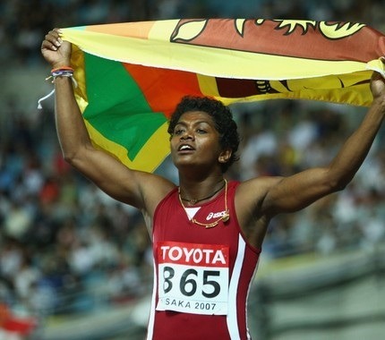 Susanthika Jayasinghe est une athlète médaillée d'argent sur 200m à Sydney en 2000, son pays ?