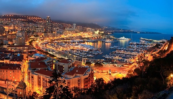 Monaco, en forme longue la …