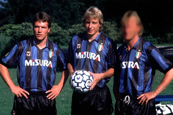 A la fin des années 80, l'Inter possède ce fameux trio allemand composé de Lothar Matthäus, Jürgen Klinsmann et...
