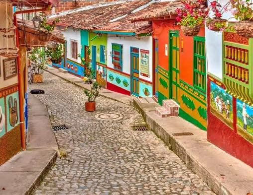 Quelle est la capitale de la Colombie ?
