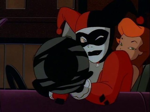 A origem da Arlequina foi contada na continuação da animação Batman: The Animated Séries, The Batman Adventures no episódio...?