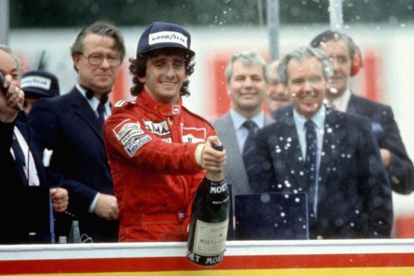 Combien de fois Alain Prost a-t-il remporté le Championnat du Monde ?