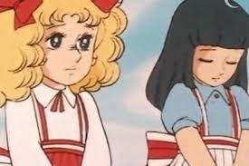 Quelle est la couleur des cheveux d'Annie dans le manga ?