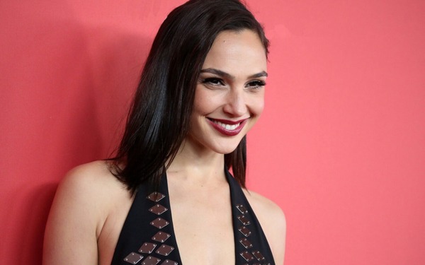 Quelle célèbre héroine a été interprétée par Gal Gadot ?