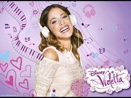 Comment s'appelle Martine Stoessel ?