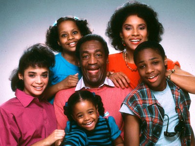 Dans la série Le Cosby show, comment se prénomment les cinq enfants  de la famille Huxtable ?