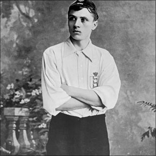 Auteur de 317 buts entre 1892 et 1914, sous les couleurs de Derby County et de Middlesbrough, il s'agit de ?