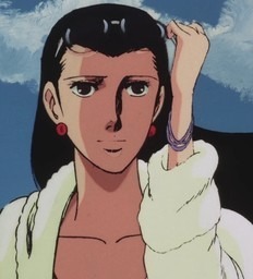 Elle dirige le Club Shiraki, c'est ?