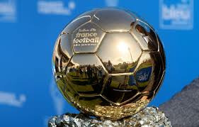 Quel footballeur remporte le Ballon d'Or 2025 ?