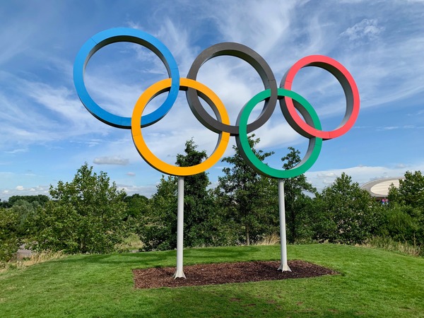 Quand furent organisés les premiers Jeux Olympiques ?