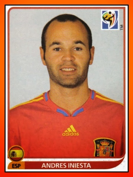 Il fait partie de l'effectif espagnol lors du Mondial 2006.