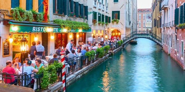 Comment se déplace-t-on à Venise ?