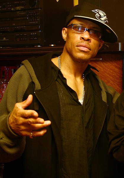 Ancien MC du groupe Gang Starr, mort en 2010 ?