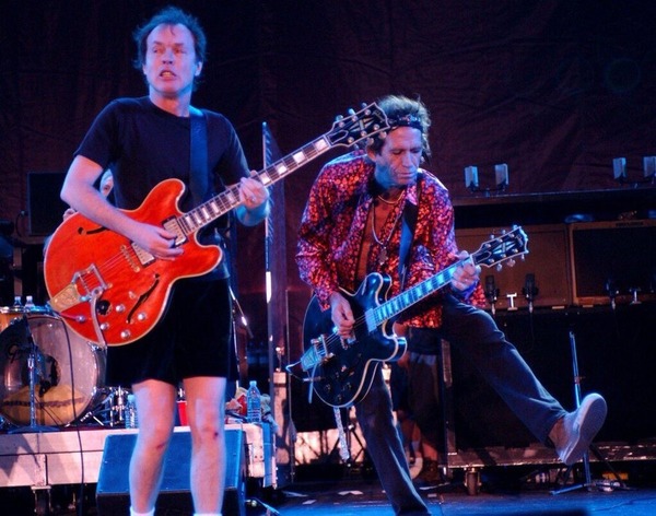 Lequel est membre d'AC/DC ?