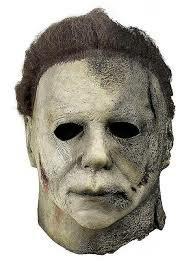 Michael Myers et son célèbre masque dans quelle série de films ?