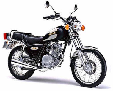 Est-ce que cette moto est un Suzuki ?
