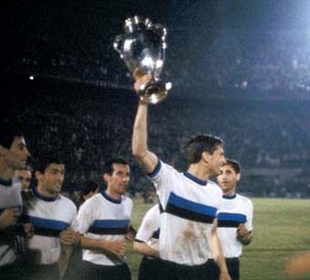En 1965, l'Inter remporte sa deuxième finale de LDC consécutive en battant cette fois-ci......