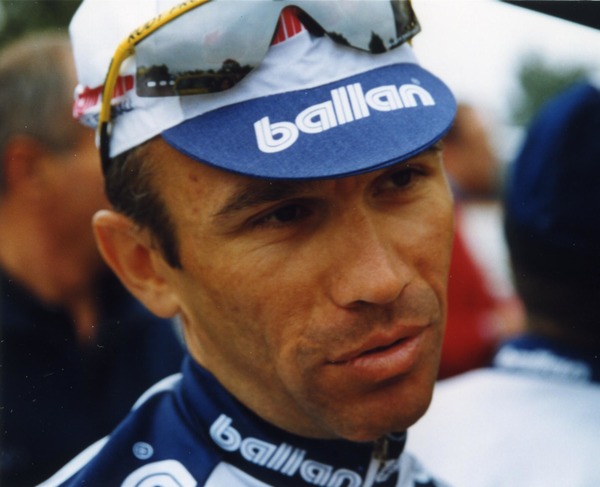 2 podiums au Giro et une 2ème place en 94 au Tour pour lui ?