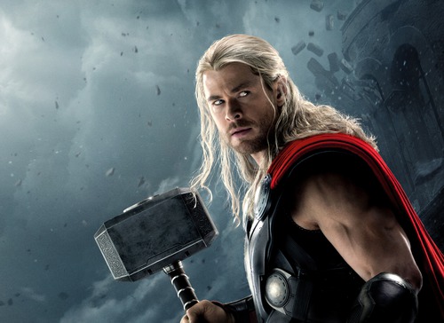 Qui joue le rôle de Thor ?