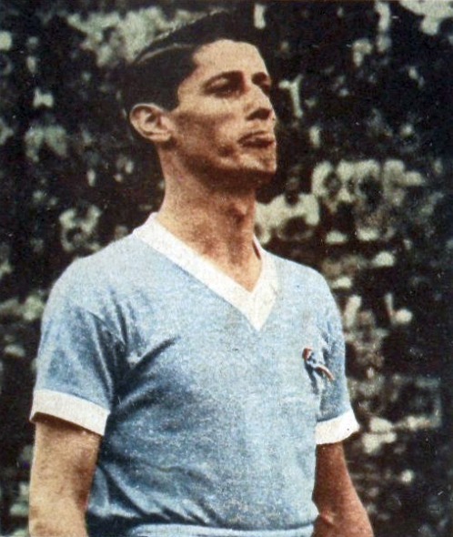 Qui est ce footballeur uruguayen, champion du Monde en 1950 ?