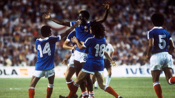 Lors du Mondial 82, contre quelle équipe a-t-il inscrit un splendide but que l'on pensait décisif, en demi-finale ?