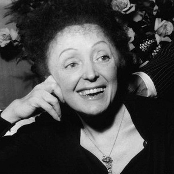 Quel était le célèbre surnom d'Edith Piaf ?
